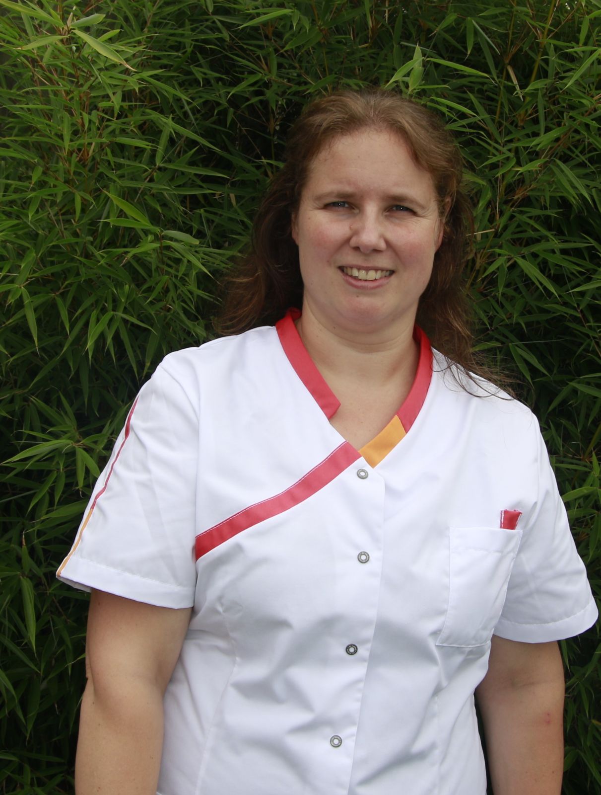 Ramona Rikkers - Paraveterinairy / Practice manager.