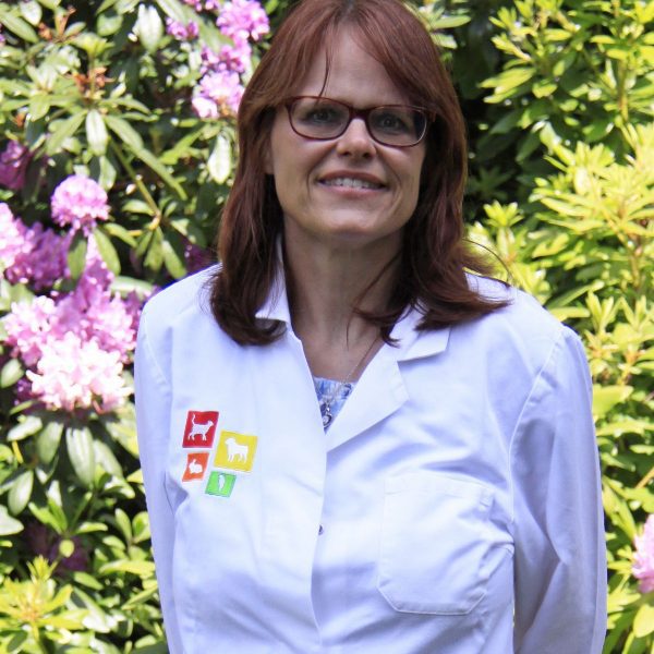Cathy Lansbergen - Veterinarian.