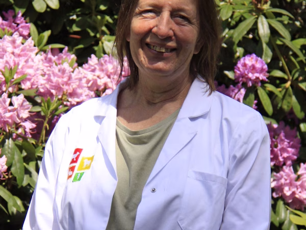 Lilian Castens - Veterinarian