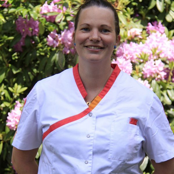 Simone Buschgens – Blokpoel – Paraveterinair